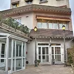 Le Cheval Noir Paris מלון
