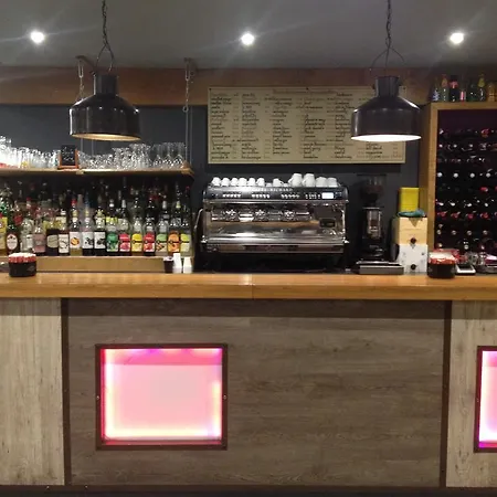 Hotel Le Cheval Noir Paris Pantin