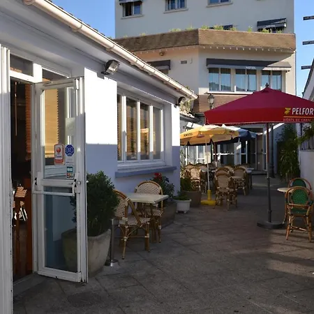 Hotel Le Cheval Noir Paris 2*