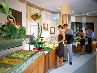 Le Cheval Noir Paris Hotel