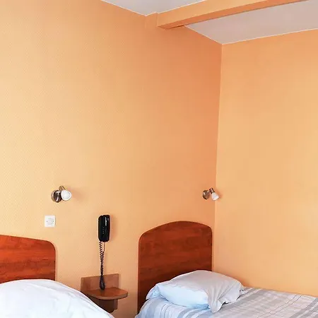 Hotel Le Cheval Noir Paris Pantin